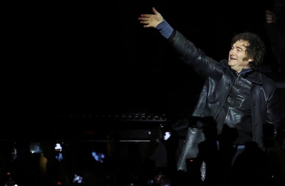 Javier Milei protagonizó otra insólita noche: a puro rock con la “Banda Presidencial” en medio de los escándalos