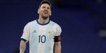 Messi, la imagen de la selección argentina. Ambos esperan reunirse pronto. (AP / Archivo)