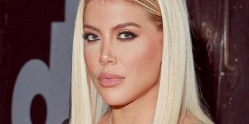 Wanda Nara alentó a argentina desde Estambul.