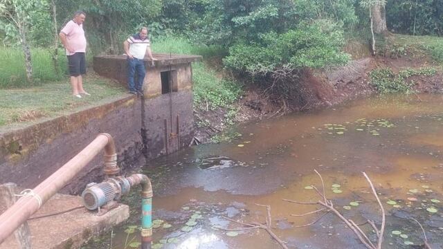 Bajante de la reserva de agua en Villa Bonita preocupa a los vecinos.
