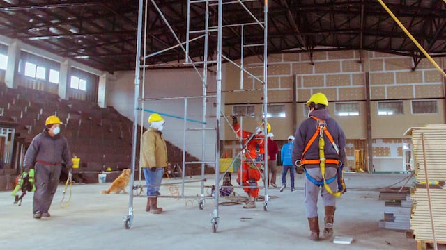 La obra del Gimnasio se encuentra completada en un 75%