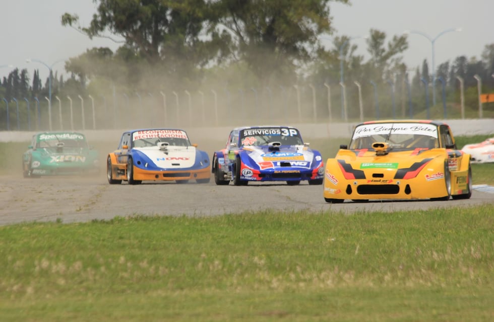 El Autódromo “Ciudad de Rafaela” recibe al Car Show Santafesino