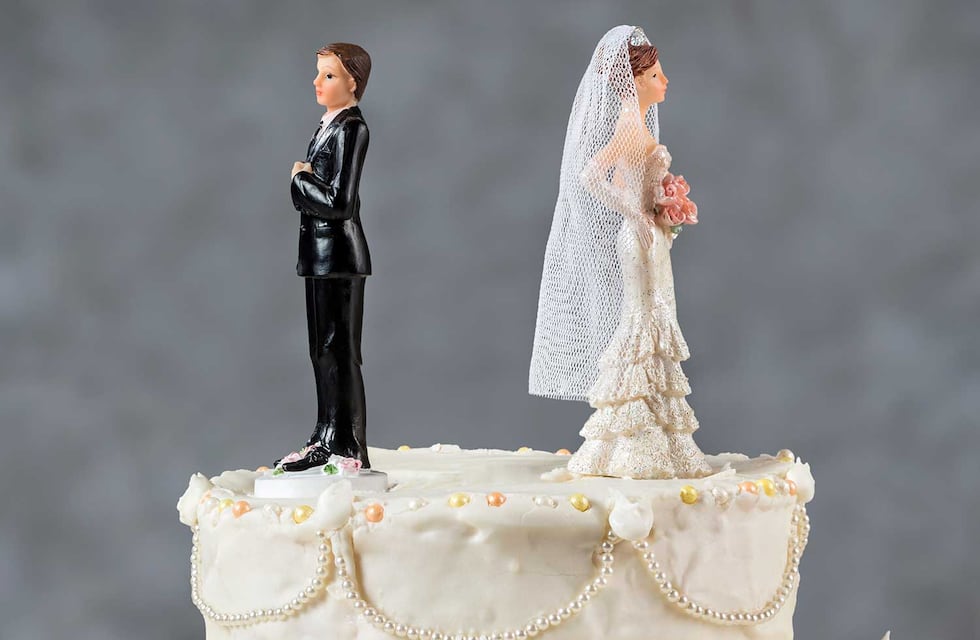 Qué es la agamia, la nueva idea sobre el amor que rechaza a la monogamia y el poliamor