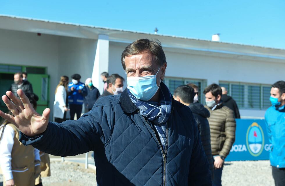 Desde Malargüe el gobernador Rodolfo Suarez confirmó que Portezuelo del Viento “sigue adelante”