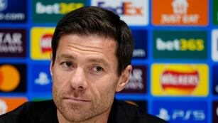 El Real Madrid quiere armar una plantilla que cumpla con las exigencias de Xabi Alonso, quien está más cerca de aterrizar en Madrid. (Peter Byrne/PA vía AP)