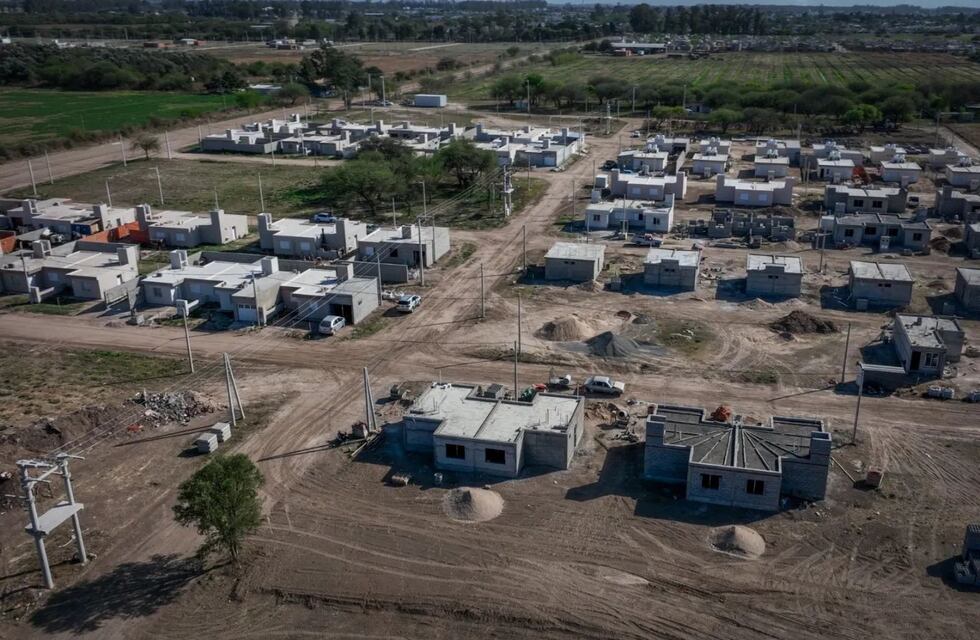 El Municipio de Arroyito lleva adelante la construcción de 68 viviendas de Plan Casa y Casa Social