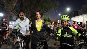 Bicicleteada nocturna en Rafaela