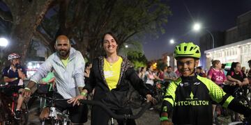 Bicicleteada nocturna en Rafaela