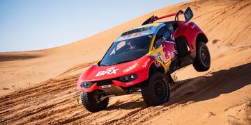 Loeb se quedó con la Etapa 8 y está cuarto en el Dakar 2023.