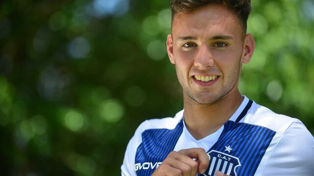 Si Tenaglia se corre a la zaga, el juvenil Schott será el lateral en Santa Fe.