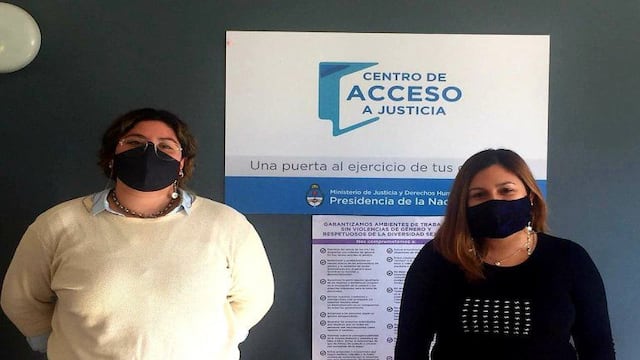 Una joven de 28 años recibió por primera vez su DNI y contó por qué no se lo tramitaron al nacer