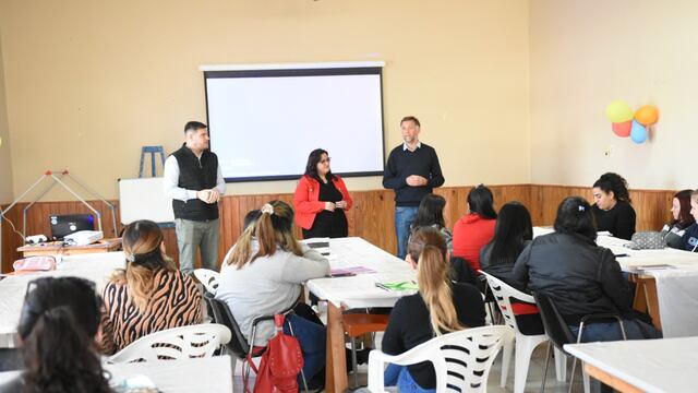 Curso de “Asesor y asesora de ventas” de Santa Fe Capacita