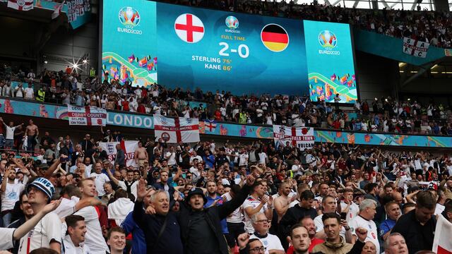 La OMS se mostró preocupada por la cantidad de espectadores que hay en la Eurocopa.