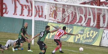 Ferreyra anotó el agónico empate de Instituto en Alta Córdoba, ante San Martín de San Juan. (Foto: Ramiro Pereyra)
