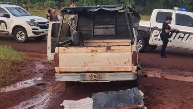 Tragedia en Apóstoles: un hombre murió tras la caída de un poste de luz.