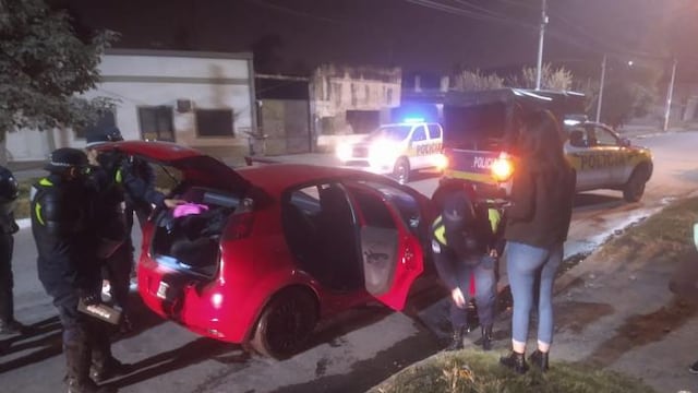 Desalojaron fiestas clandestinas en Banda del Río Salí.