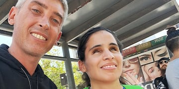 Gracias a una campaña solidaria, la estudiante de música pudo conseguir el instrumento que le faltaba.