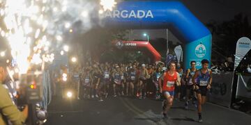 Maratón Nocturna Ciudad de Paraná.