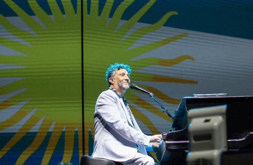 Fito Páez celebró “El amor después del amor” con Fabiana Cantilo y Cecilia Roth