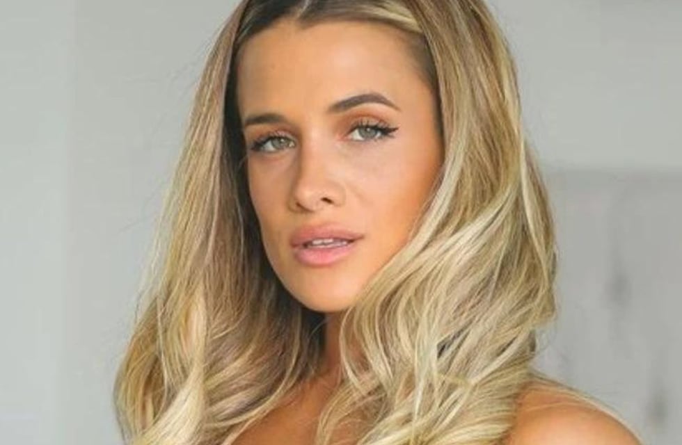 Camila Homs levantó la temperatura del invierno con un conjunto de lencería transparente y muy sensual