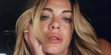 Emilia Attias sacó su mejor lencería y presumió su espectacular figura: “Para ustedes”