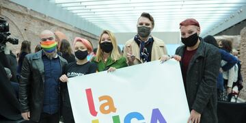 Ya es una realidad el DNI para personas no binarias.