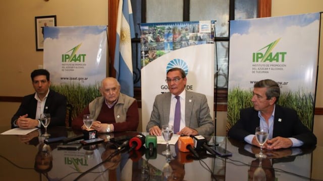 Representantes del IPAAT