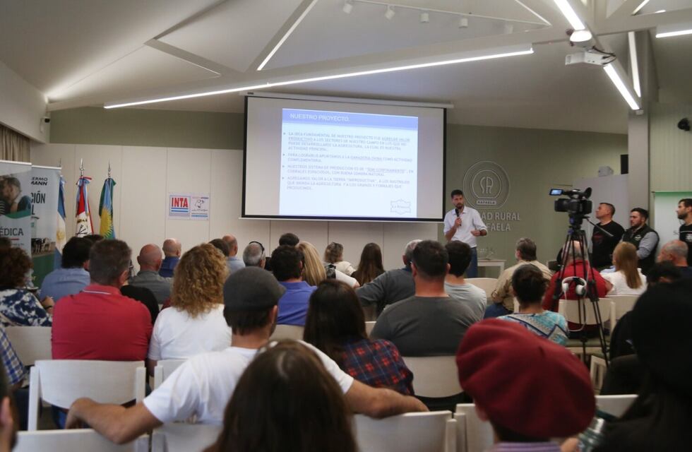 La opción del carnero pesado despertó mucho interés en la ExpoRural