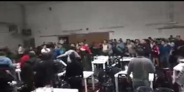 Batalla campal tras una peña familiar en Quines.