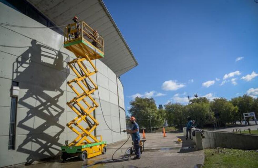 Avanzan las obras en el Polideportivo “Islas Malvinas”