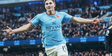 El tercer gol de la "Araña" por Premier League.