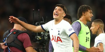 El delantero santafesino ingresó en los últimos segundos del encuentro.