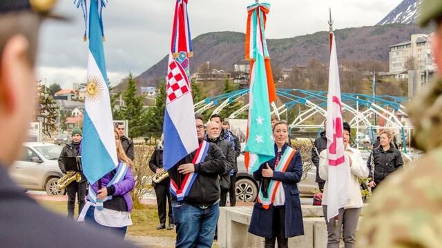 Acto en Ushuaia por el aniversario de la República de Croacia