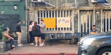 Choque y fuga en Posadas: familiares y amigos del motociclista fallecido exigen justicia.