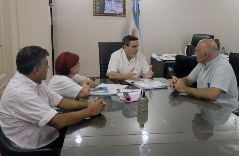 Salud y Colegio Médico de Tucumán avanzan en la jerarquización de residencias
