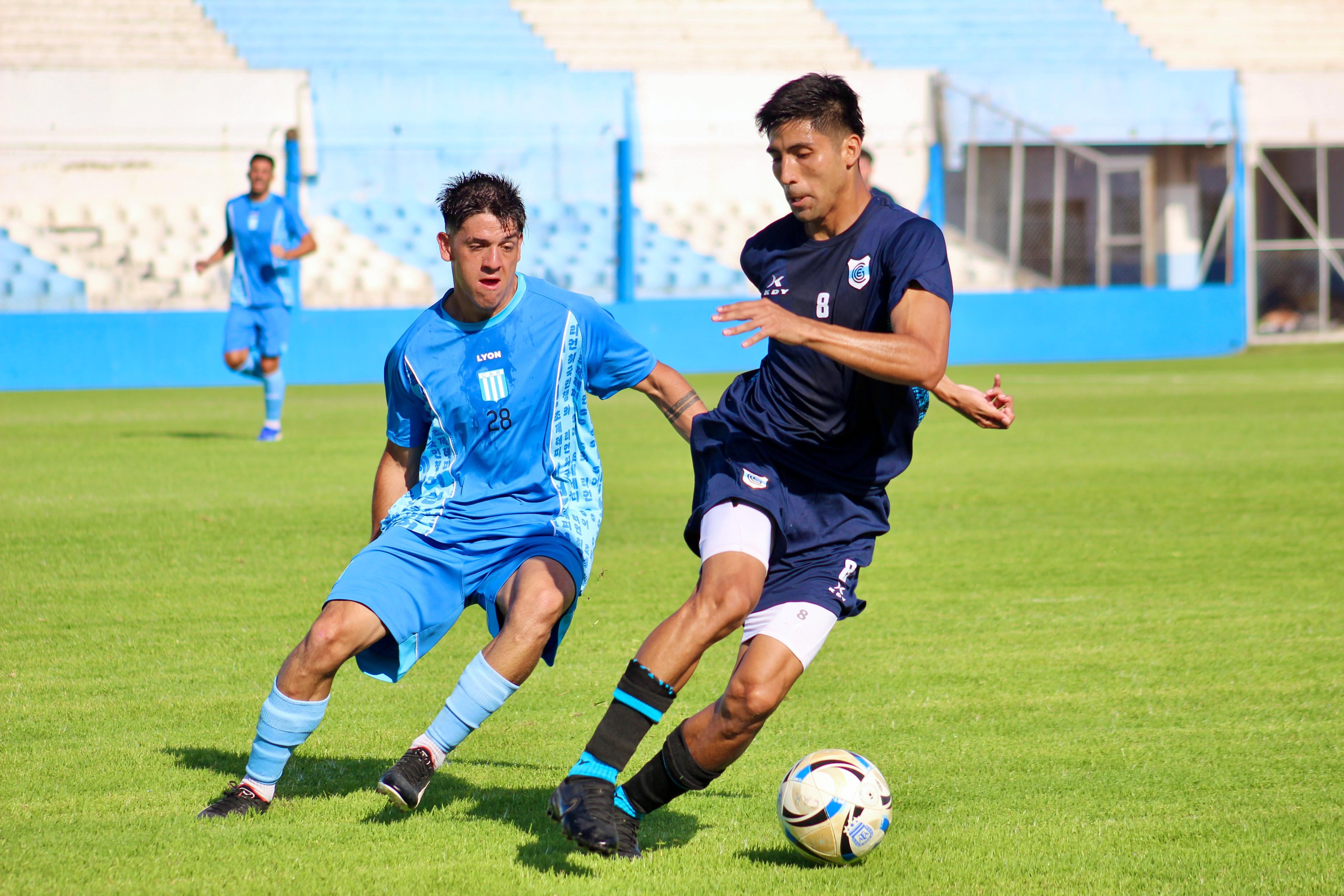 Finalizados los amistosos con Racing de Córdoba, la delegación "albiceleste" emprendió su regreso a Jujuy para continuar la pretemporada.