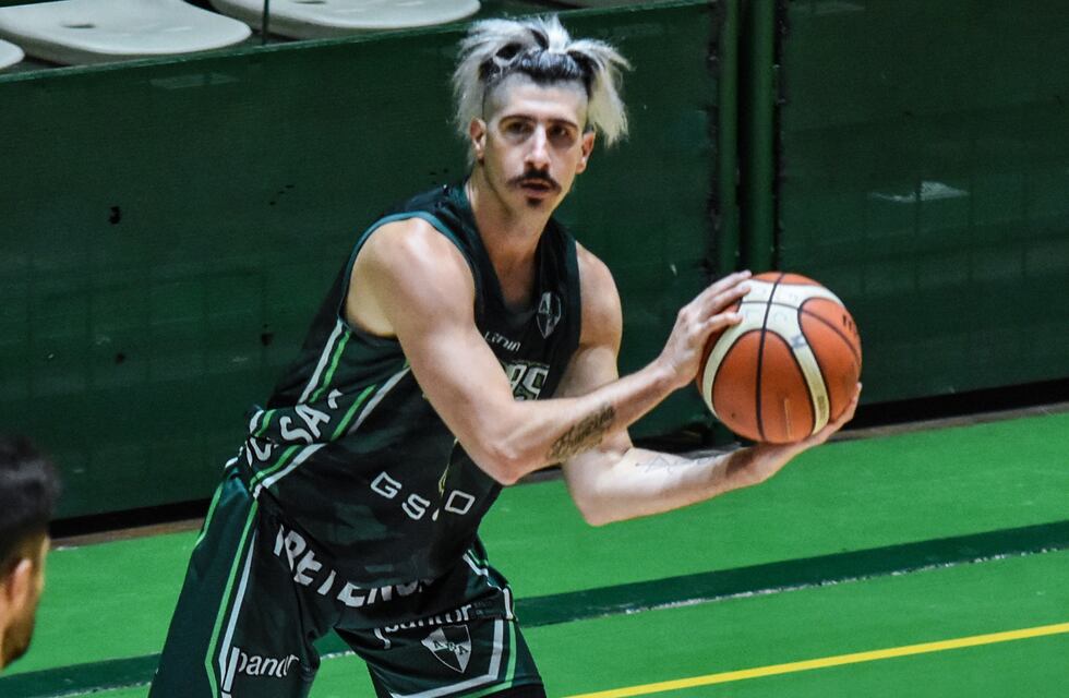 “Jugaba con la camiseta de Milanesio, no quiero ser el jugador que se vaya al descenso con Atenas”