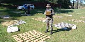 Secuestran más de dos toneladas de marihuana en Puerto Libertad.