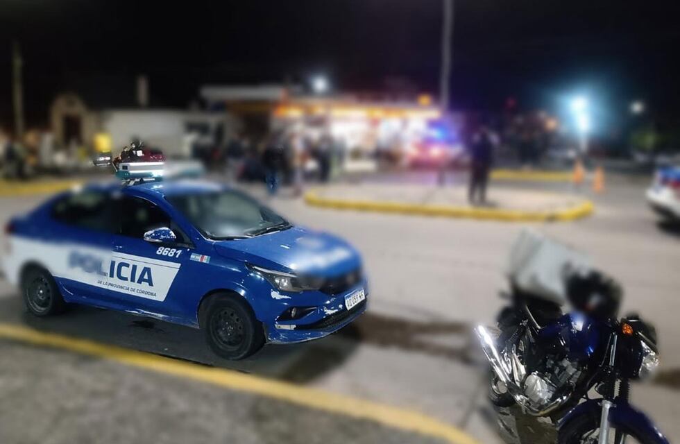 Alta Gracia: murió una joven motociclista al chocar contra una camioneta