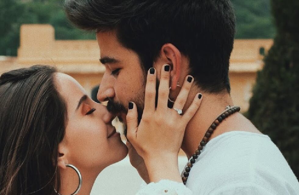 Así es la particular historia detrás del tatuaje de vaca que tiene Camilo : “Evaluna tenía...”