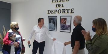 Roberto Carrin ya forma parte del Paseo de Deporte