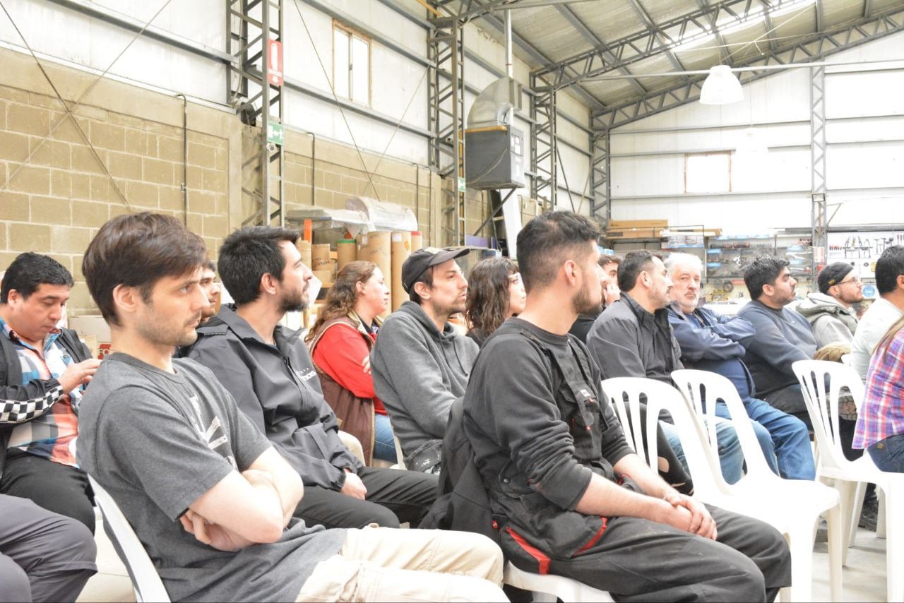 Tercera capacitación abierta, en el marco del Programa de Asistencia Técnica para la Mejora de Procesos Productivos.