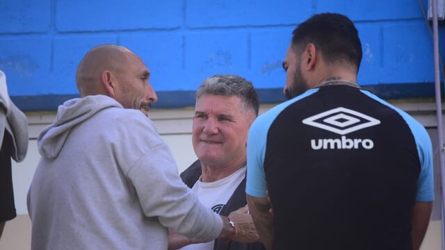 El Luifa Artime y el Cholo Guiñazú, juntos en el partido de Reserva entre Belgrano y Talleres (José Gabriel Hernández / La Voz).