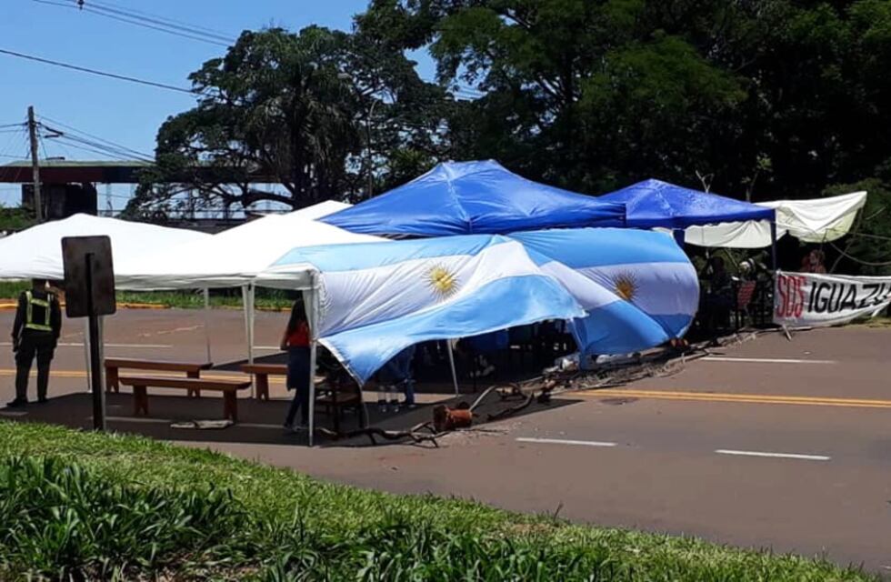 Puerto Iguazú: manifestantes decidieron levantar la medida