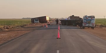 Un camionero murió tras un choque en la ruta 4.