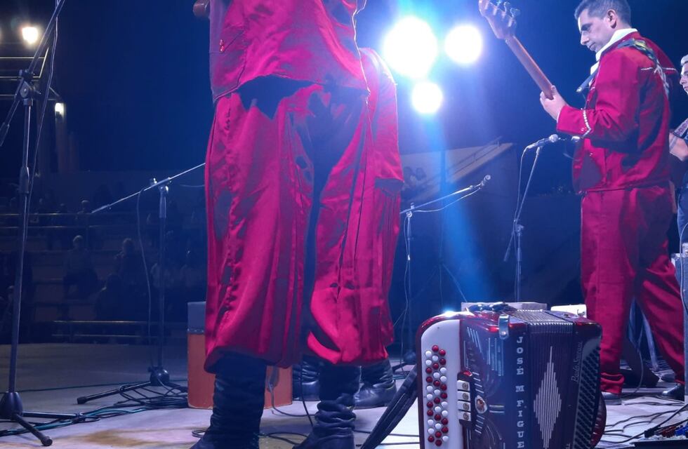 Festival de Foklore de Verano Acá