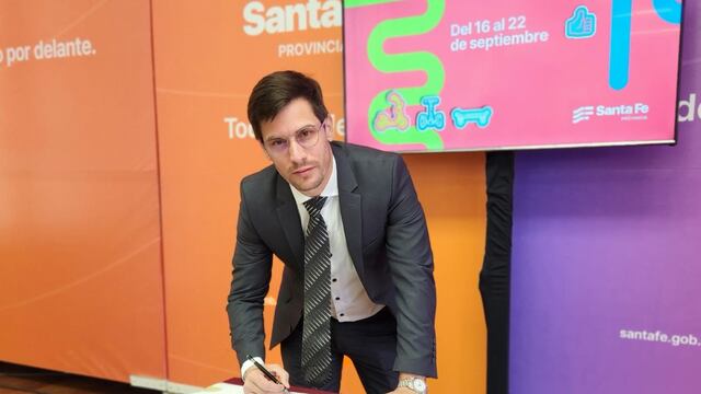 Leonardo Viotti firmó un convenio con la Provincia para una movilidad sustentable