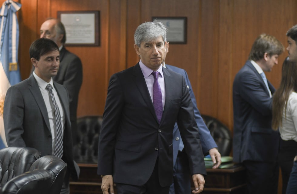 Ordenaron conformar un nuevo tribunal para juzgar al juez Walter Bento por presunta corrupción