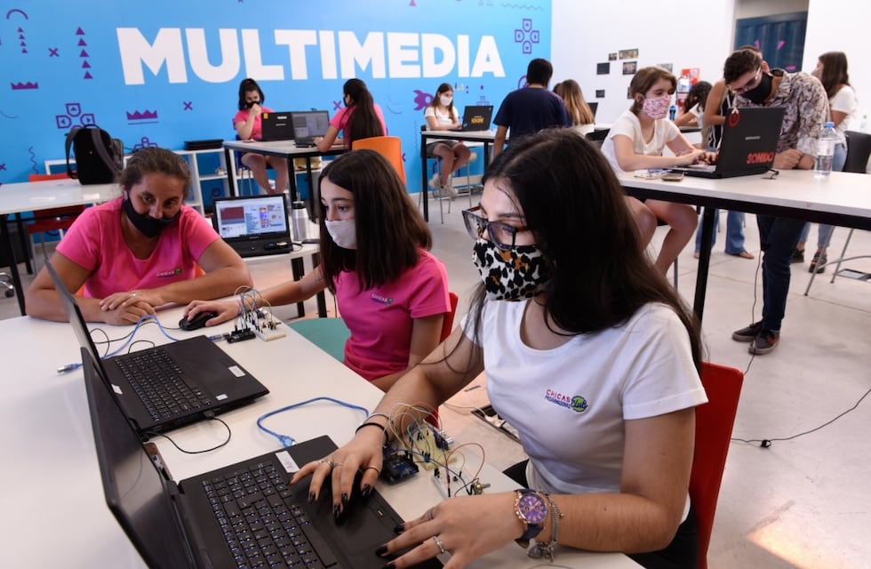 Regresa a Godoy Cruz el Club de las Chicas Programadoras