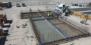 Las obras avanzan con fondos de la minería.